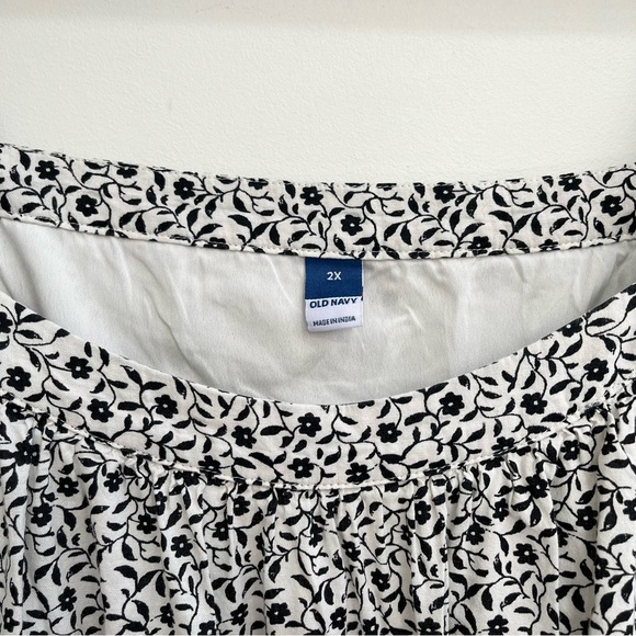 Old Navy Black & White Floral Smocked Puff Sleeve Square Neckline Mini Dress 2X - Picture 8 of 11